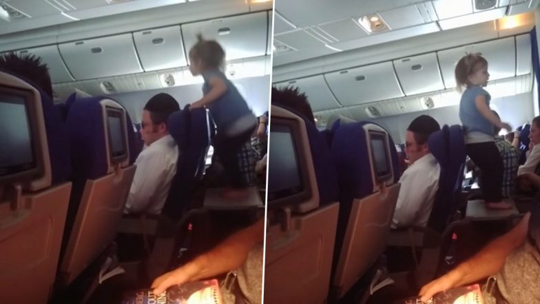 Toddler 'Runs Wild', Bounces on Plane Tray Table Throughout 8-Hour Flight as Parents Chill Out, Get Slammed Online; Watch Viral Video