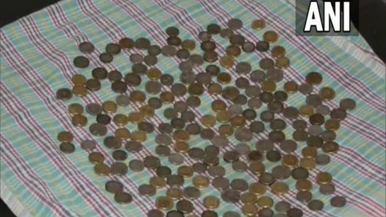 Karnataka Shocker: Doctors Remove 187 Coins From Man’s Stomach at Hanagal Shree Kumareshwar Hospital and Research Centre in Bagalkot (Watch Video)