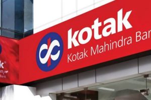 Kotak Mahindra Bank Server Down Since Morning, Customers Vent Out Anger on Twitter As ATM Cards, UPI Transactions and Mobile App Continue To Be Affected