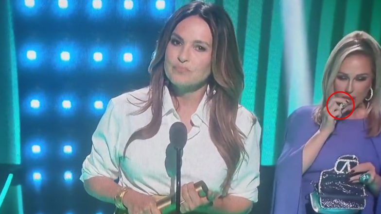 Kathy Hilton Applies Lipstick in Middle of Mariska Hargitay’s Speech at People’s Choice Awards 2022 and Leaves Internet Amused (Watch Viral Video)