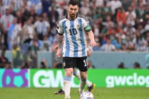 Lionel Messi Reacts to Journalist's 'Thank You Captain' Speech After Reaching FIFA World Cup 2022 Final (Watch Video)