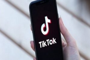 TikTok Star Jenny Popach, Teenager Posting Sexual Contents With Parental Approval, Testing the Platform’s Guidelines