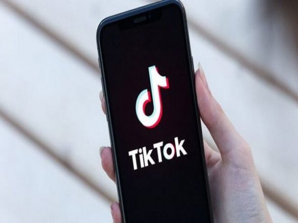 TikTok Star Jenny Popach, Teenager Posting Sexual Contents With Parental Approval, Testing the Platform’s Guidelines