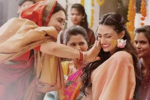 Fact Check: Athiya Shetty’s Viral 'Haldi' Picture is Not From Her Wedding With KL Rahul - Here's The Truth!