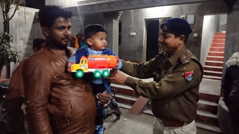 Indian Railway Officials Bring Back Joy to 19-Month-Old Kid by Reuniting Him With His Favourite Toy Lost in Secunderabad-Agartala Train