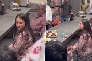 IAS Tina Dabi Munches Snacks While Shopping in Saree Shop, Netizens Slam 2015 UPSC Topper After Video Goes Viral