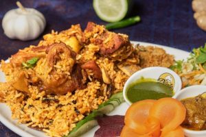 ‘Drunk’ Mumbai Girl Orders Rs 2,500 Worth of Biryani From Bengaluru’s Famous Eatery on Zomato