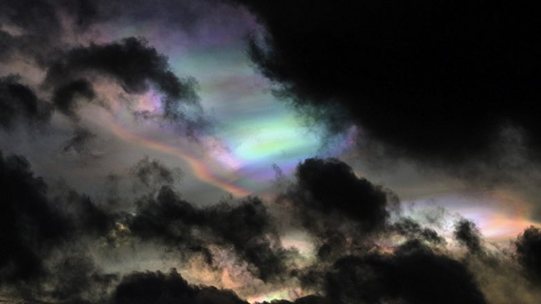 Rare Colourful Clouds Appear Over Norway! Photographer Captures The Beautiful Collection of Ice Crystals (See Pic)