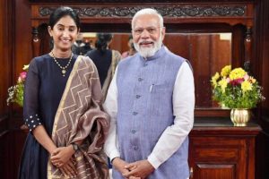 Aiyyo Shraddha Meets PM Narendra Modi, Comedian Shares How His First Word to Her Was ‘Aiyyo’ (View Viral Photos)