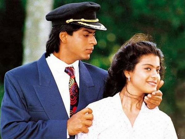 Kajol celebrates 30 years of ‘Baazigar’