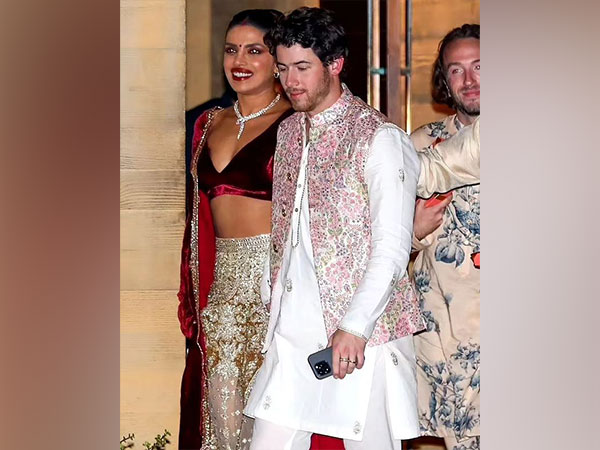 Priyanka Chopra-Nick Jonas host Diwali bash in Los Angeles