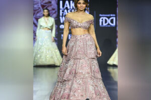 Shilpa Shetty dolls up in pink lehenga for designer Megha Bansal